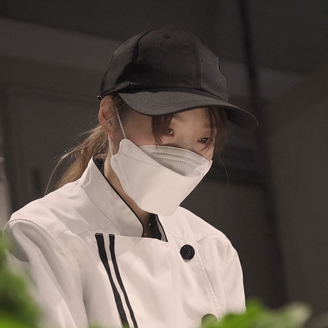 WLUS/ウルス(スタッフ紹介)